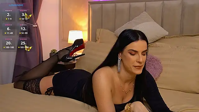 SereneRhodes online show from 12-18-24, 06:43