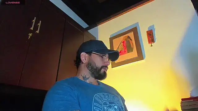 CamiloGray  online show from 04-23-26, 01:46