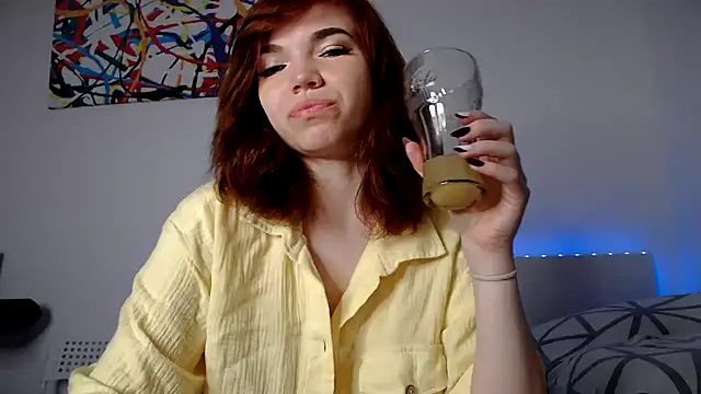 Snapshot of olivka-flower chatting on 01-18-25, 06:43 olivka-flower online show from 01-18-25, 06:43