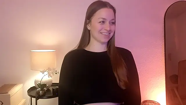 MilaFleur online show from 01-31-25, 08:43