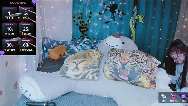 Snapshot of XNuka_Flower_LoverX chatting on 02-08-25, 03:53 XNuka Flower LoverX online show from 02-08-25, 03:53