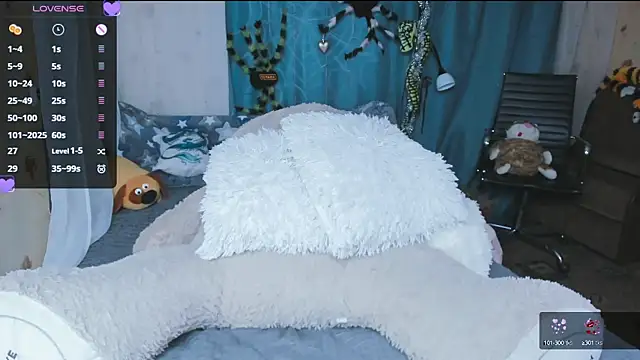 Snapshot of XNuka_Flower_LoverX chatting on 03-20-25, 08:29 XNuka Flower LoverX online show from 03-20-25, 08:29