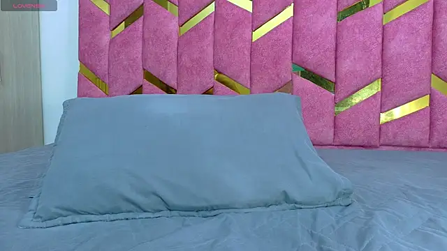 hornyhousekeeper  online show from 04-14-26, 02:56