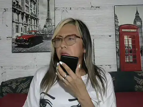 divahot08 online show from 01-06-25, 10:05