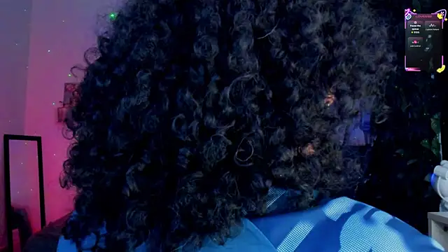 Snapshot of sweetvond_ chatting on 09-10-25, 01:27 sweetvond  online show from 09-10-25, 01:27