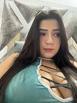 Snapshot of cutesarah_ chatting on 01-20-25, 01:50 cutesarah  online show from 01-20-25, 01:50