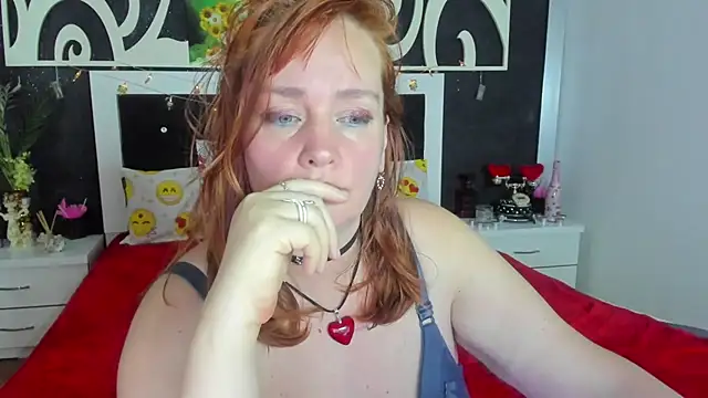 Snapshot of SinFulTitsDD chatting on 12-02-24, 10:34 SinFulTitsDD online show from 12-02-24, 10:34