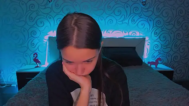 AlexaBarkley online show from 12-04-24, 06:22