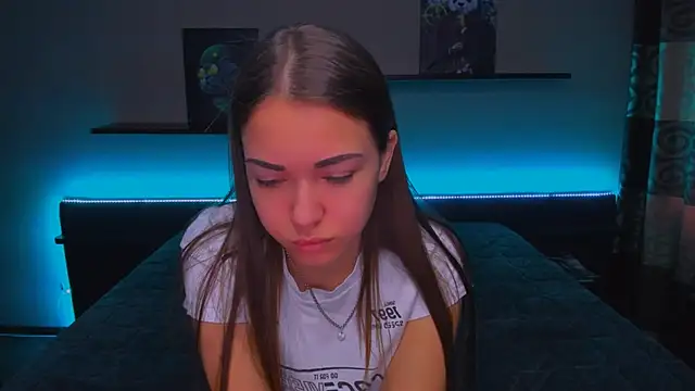 AlexaBarkley online show from 12-24-24, 03:05