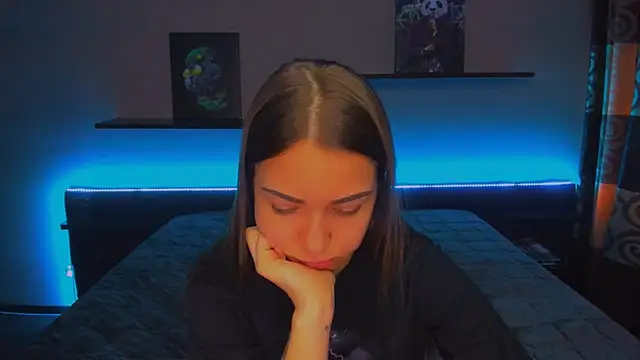 AlexaBarkley online show from 01-15-25, 06:33