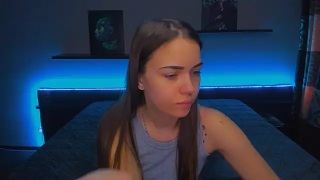 AlexaBarkley online show from 01-20-25, 06:42