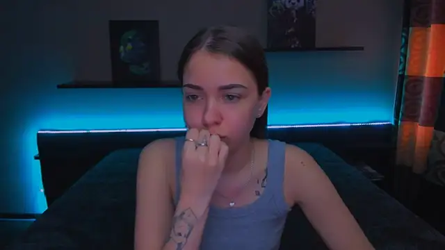 AlexaBarkley online show from 02-04-25, 06:36