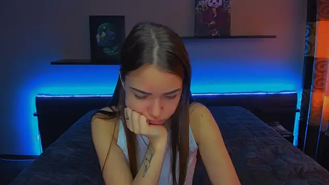 AlexaBarkley online show from 03-06-25, 03:24