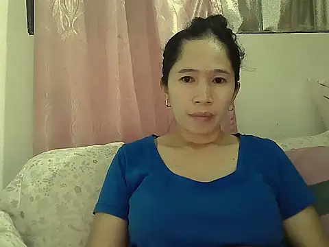 Snapshot of Alexiadreamer chatting on 09-21-25, 01:24 Alexiadreamer online show from 09-21-25, 01:24