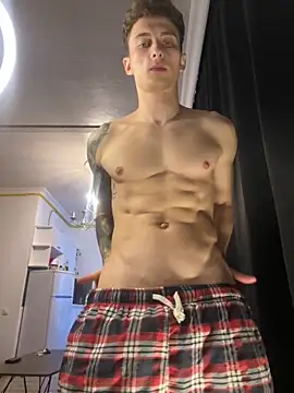 Snapshot of mark_streemm chatting on 12-14-24, 05:18 mark streemm online show from 12-14-24, 05:18