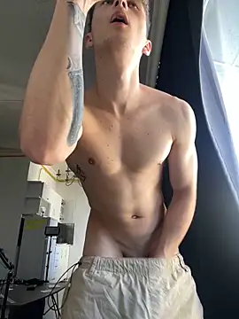 Snapshot of mark_streemm chatting on 01-07-25, 09:40 mark streemm online show from 01-07-25, 09:40