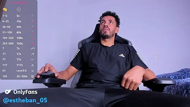 Snapshot of steven_smith05 chatting on 09-27-25, 07:35 steven smith05 online show from 09-27-25, 07:35