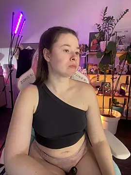 sweetest pie online show from 03-21-26, 05:38