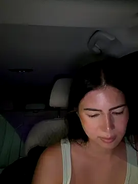 clairewntr online show from 10-17-25, 08:33