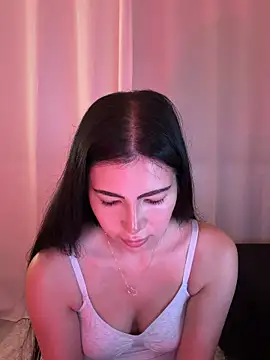 clairewntr online show from 04-19-26, 08:22