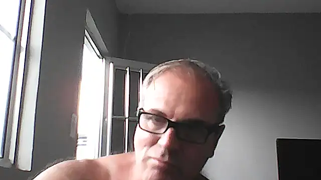 Snapshot of eduar570 chatting on 02-26-25, 10:58 eduar570 online show from 02-26-25, 10:58