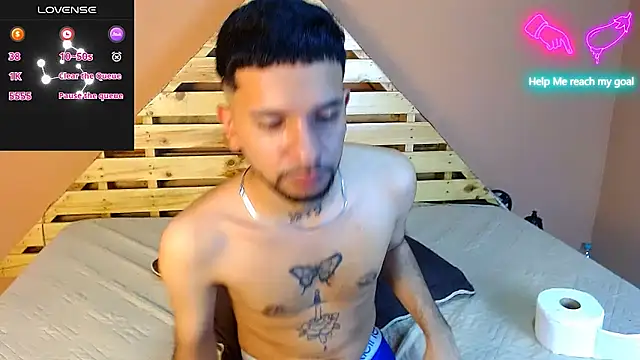 Snapshot of sexxgods chatting on 12-15-24, 03:56 sexxgods online show from 12-15-24, 03:56