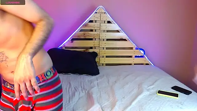 Snapshot of sexxgods chatting on 02-01-25, 11:48 sexxgods online show from 02-01-25, 11:48