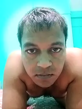 Snapshot of peterhotline chatting on 09-12-25, 01:49 peterhotline online show from 09-12-25, 01:49