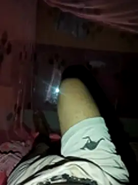 Snapshot of peterhotline chatting on 10-31-25, 08:54 peterhotline online show from 10-31-25, 08:54