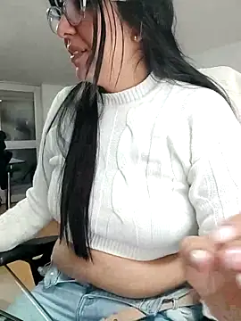 aisha latina online show from 03-11-26, 02:34