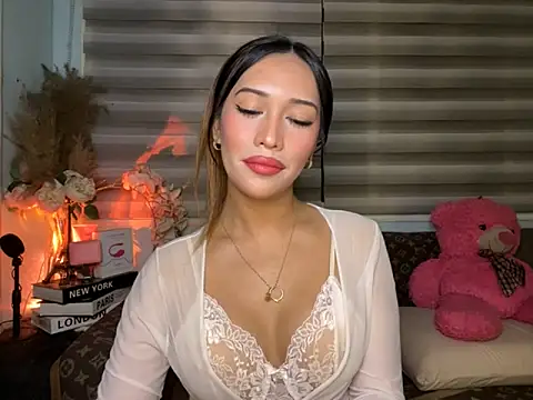 Jasmine Elcock online show from 10-25-25, 06:57