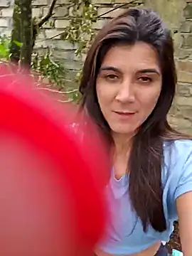 Snapshot of Yuky_ta chatting on 02-02-25, 09:13 Yuky ta online show from 02-02-25, 09:13