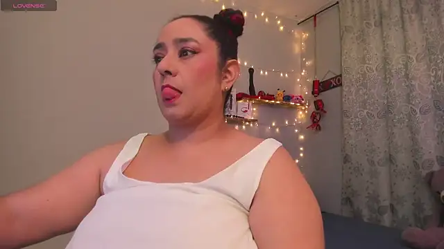 Snapshot of agathaxxx-69 chatting on 02-01-25, 06:43 agathaxxx-69 online show from 02-01-25, 06:43