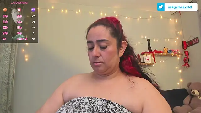 Snapshot of agathaxxx-69 chatting on 02-04-25, 04:50 agathaxxx-69 online show from 02-04-25, 04:50