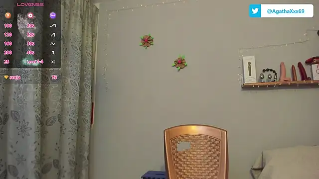 Snapshot of agathaxxx-69 chatting on 02-06-25, 11:37 agathaxxx-69 online show from 02-06-25, 11:37