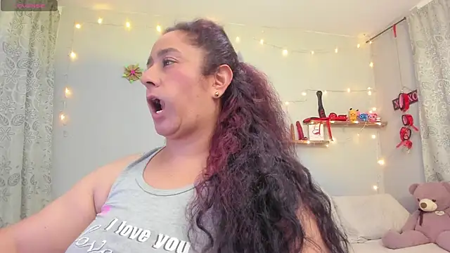 Snapshot of agathaxxx-69 chatting on 02-08-25, 04:47 agathaxxx-69 online show from 02-08-25, 04:47