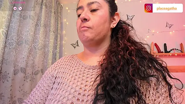 Snapshot of agathaxxx-69 chatting on 03-14-25, 02:30 agathaxxx-69 online show from 03-14-25, 02:30