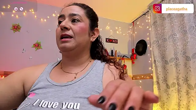 Snapshot of agathaxxx-69 chatting on 03-16-25, 07:27 agathaxxx-69 online show from 03-16-25, 07:27