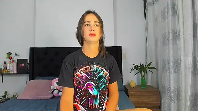 Snapshot of AndreaStivens chatting on 10-03-25, 08:55 AndreaStivens online show from 10-03-25, 08:55