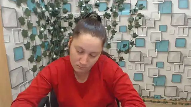 JosieJun  online show from 02-03-25, 07:42