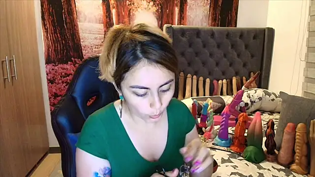 sofia23dirty online show from 12-01-25, 10:20