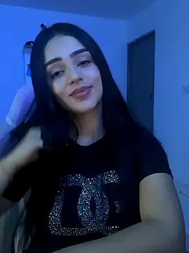 anniehart online show from 12-16-25, 01:43