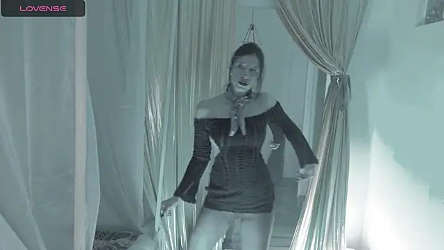 magali 19 online show from 10-21-25, 12:11