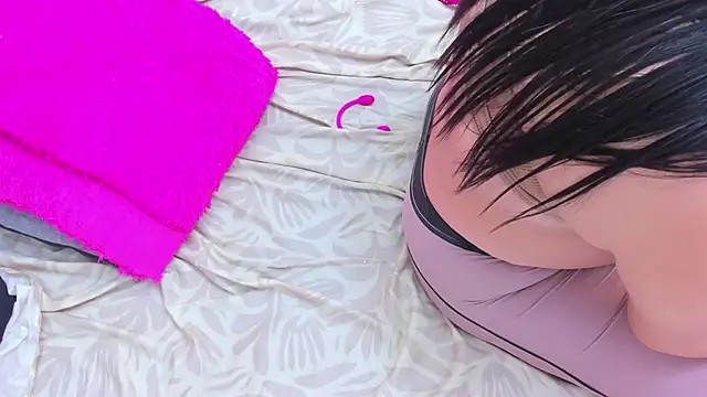 Snapshot of MiaCelestte chatting on 02-13-25, 11:26 MiaCelestte online show from 02-13-25, 11:26