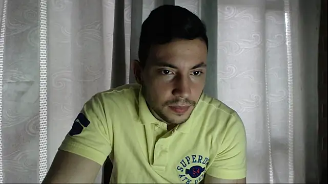 Snapshot of Armando_2002 chatting on 09-17-25, 05:58 Armando 2002 online show from 09-17-25, 05:58