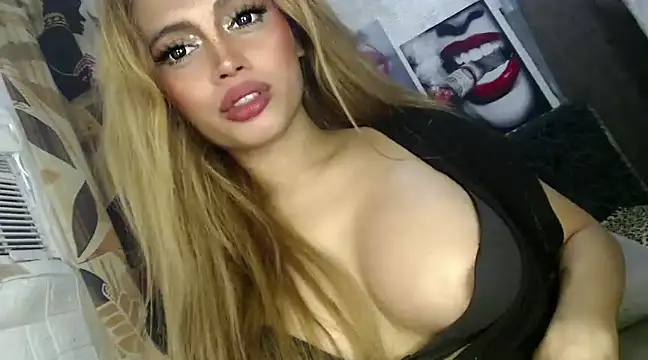 Snapshot of barbie_ivana chatting on 02-10-25, 04:52 barbie ivana online show from 02-10-25, 04:52