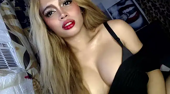 Snapshot of barbie_ivana chatting on 02-17-25, 04:20 barbie ivana online show from 02-17-25, 04:20