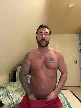 Snapshot of 2guysforu chatting on 02-22-25, 11:24 2guysforu online show from 02-22-25, 11:24