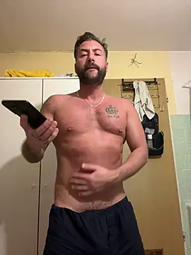 Snapshot of 2guysforu chatting on 03-14-25, 07:01 2guysforu online show from 03-14-25, 07:01