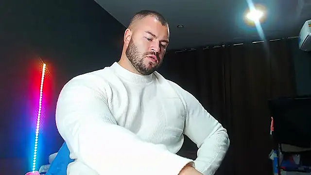 muscularjohnforuX online show from 09-30-25, 06:35